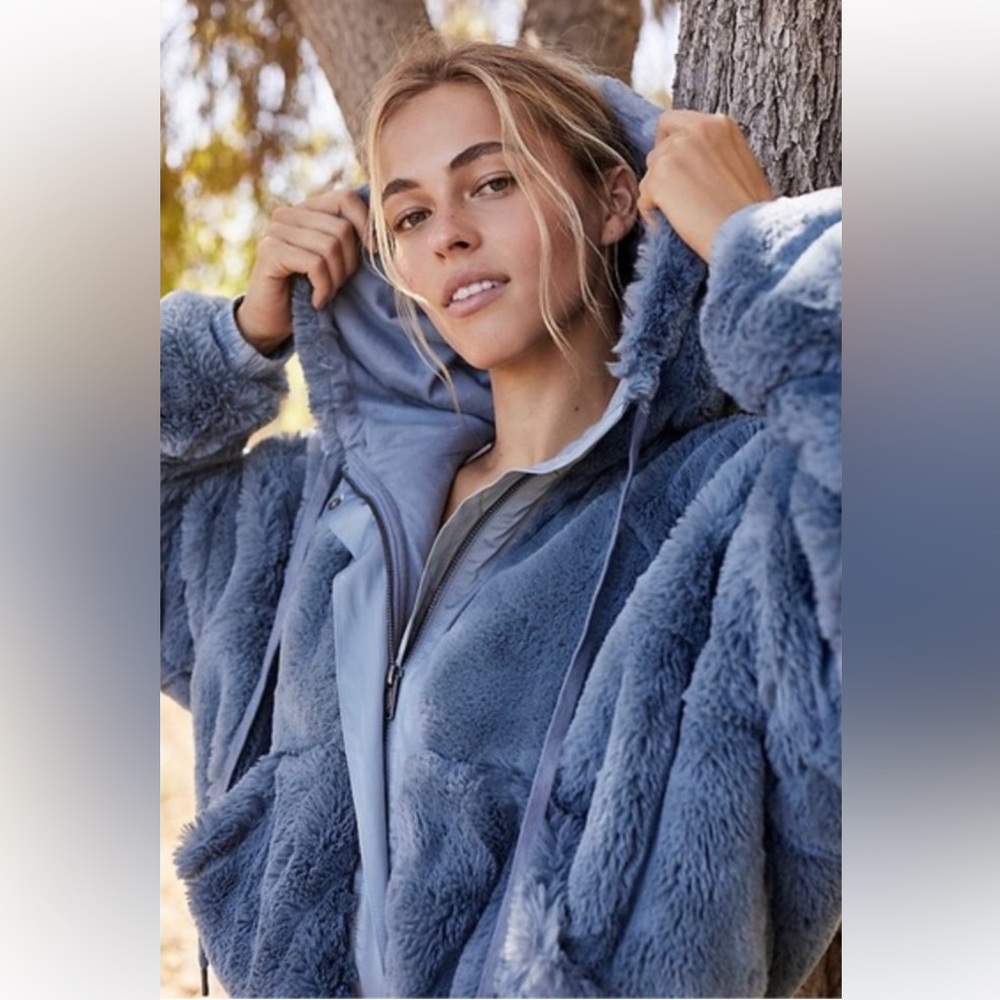 Free People Love It Hoodie Jacket Size M NWT